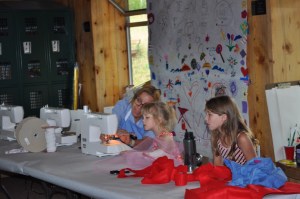 Fancy Fashionistas Summer Class - Art Museum.jpg 7