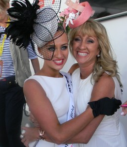 Melbourne Oaks Horserace Day 11 6 14 195