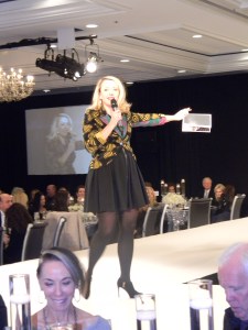 Auctioneer Philae Knight